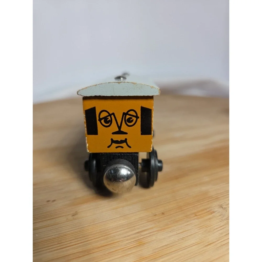 Thomas & Friends Wooden Railway Annie & Clarabel Cars 1996